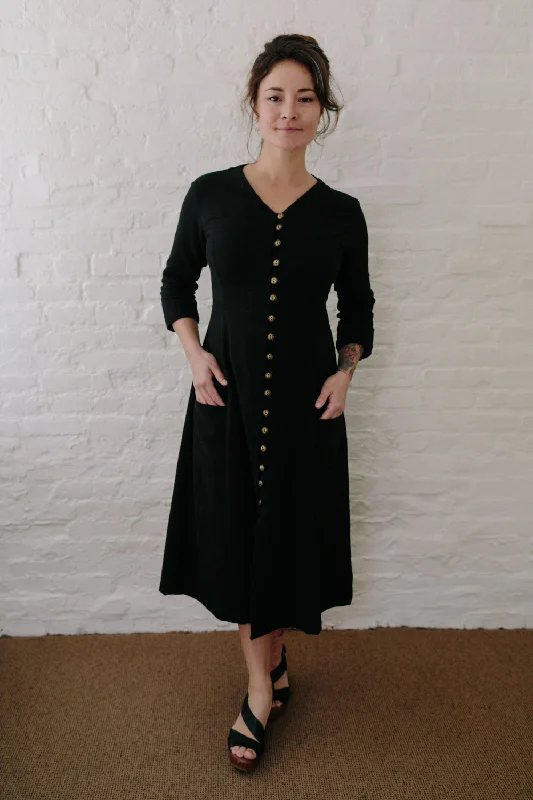 Fiona Dress in Black Linen